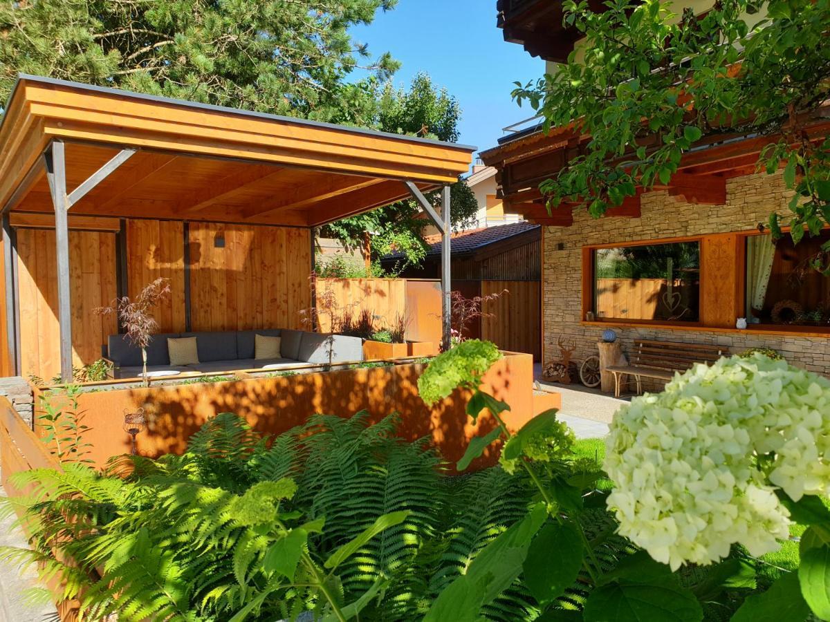Haus Renswouw Hotel Hollersbach im Pinzgau Eksteriør billede